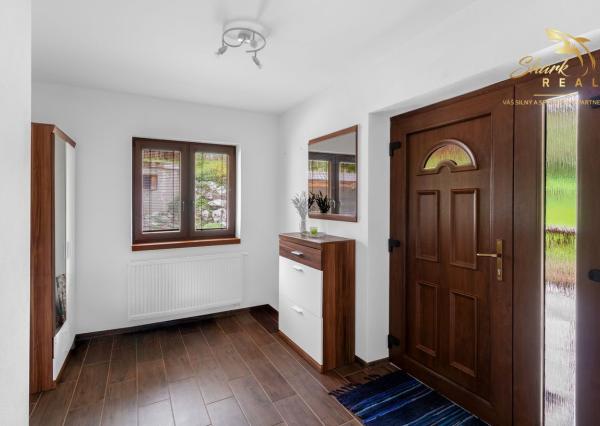 Priestranný dom v lone prírody