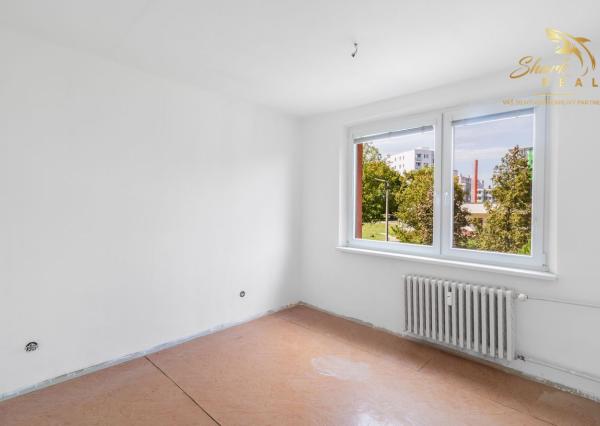 EXKLUZÍVNE - 3 izbový byt vo Vrbovom