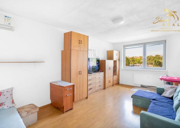 EXKLUZÍVNE - 3 izbový byt vo Vrbovom