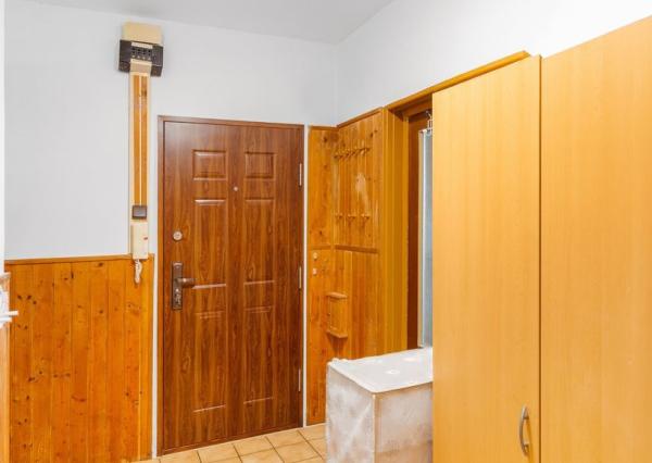 EXKLUZÍVNE - 3 izbový byt vo Vrbovom