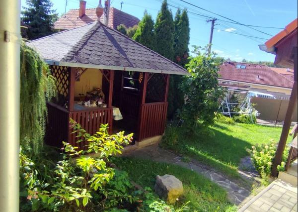 REZERVOVANÉ - Novinka! Priestranný rodinný dom v peknej prírode 