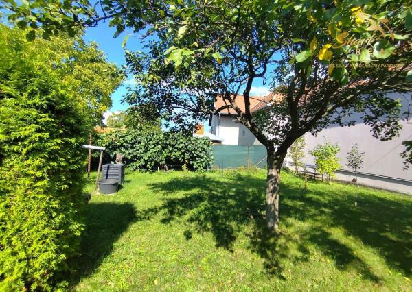 REZERVOVANÉ - Novinka! Priestranný rodinný dom v peknej prírode 