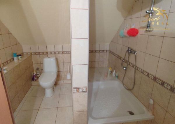 REZERVOVANÉ - Novinka! Priestranný rodinný dom v peknej prírode 