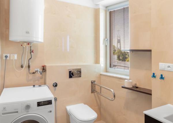 REZERVOVANÉ, moderný 2-izbový byt v centre Piešťan – polyfunkčný dom ENZO