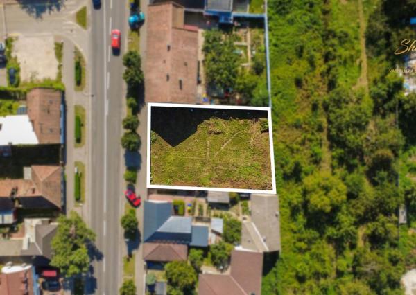 Atraktívny stavebný pozemok pri hlavnej ceste v Piešťanoch