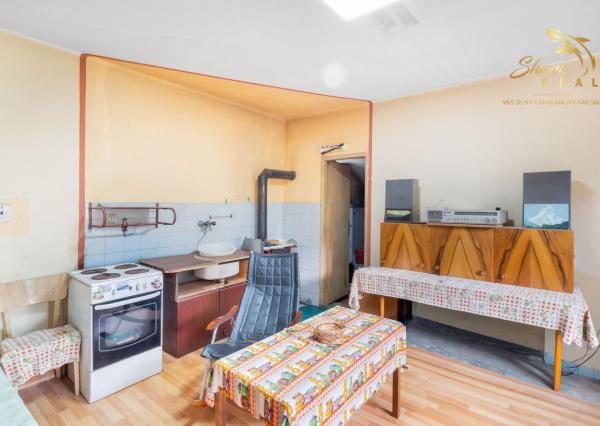 Rodinný dom s chatkou ideálny na rekonštrukciu v obci Považany