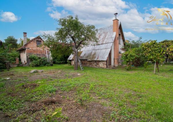 Rodinný dom s chatkou ideálny na rekonštrukciu v obci Považany
