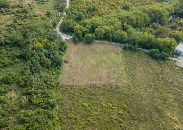 Exkluzívny investičný pozemok na Červenej Veži