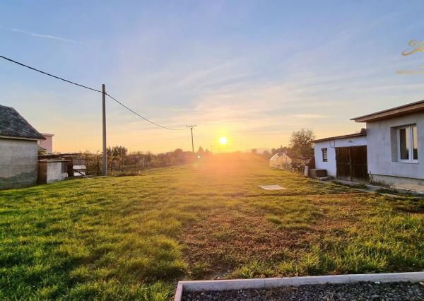 TOP CENA !!!! Rodinný domček pripravený pre váš príbeh v obci Zemplínske Hradište 