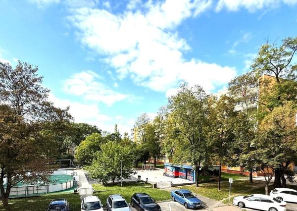 3i byt _ holobyt _ Mesačná ul. _ PREDAJ