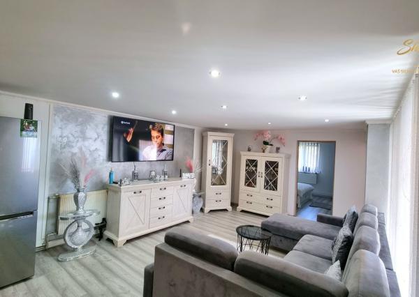 Rodinný dom s prístavbou 