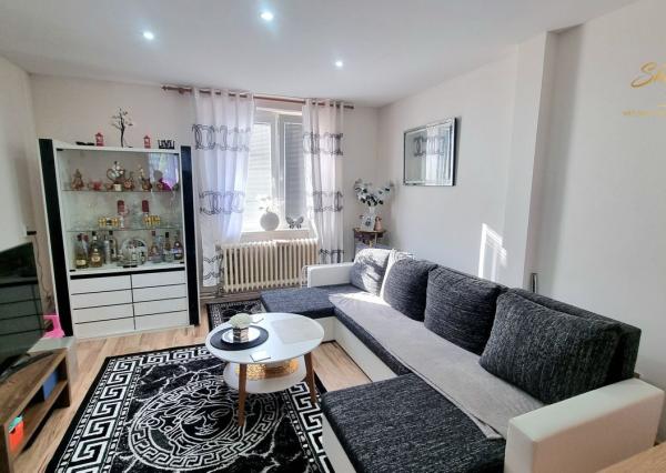 Rodinný dom s prístavbou 