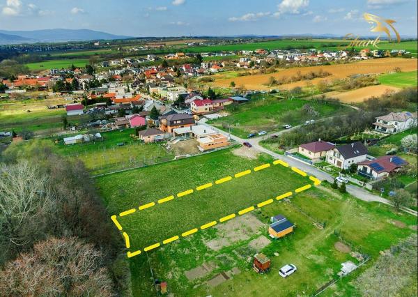 Predám STAVEBNÝ POZEMOK  1317 m2