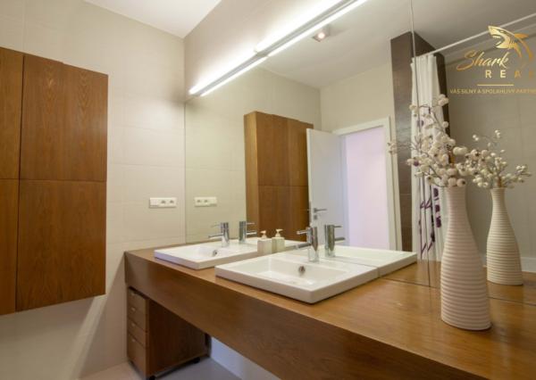 Dvojposchodový 5-izbový byt v blízkosti centra Bratislavy