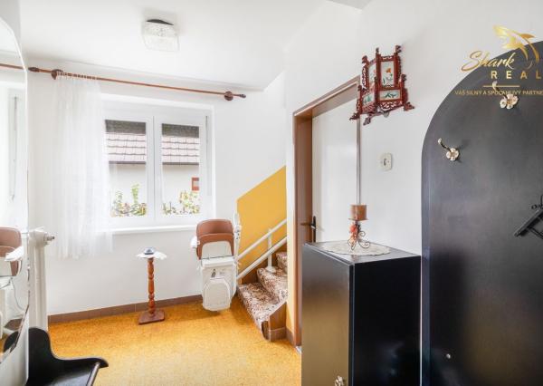 NEPREHLIADNITE! Na predaj 4 izbový rodinný dom v tichej časti obce