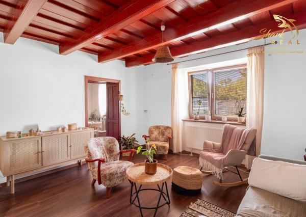 Príjemný 3-izbový dom s veľkým pozemkom 