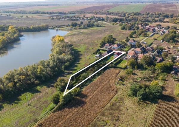 Príjemný 3-izbový dom s veľkým pozemkom 