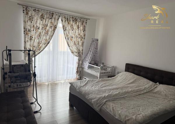 Priestranný 3-izbový byt s dvoma loggiami - Senec 