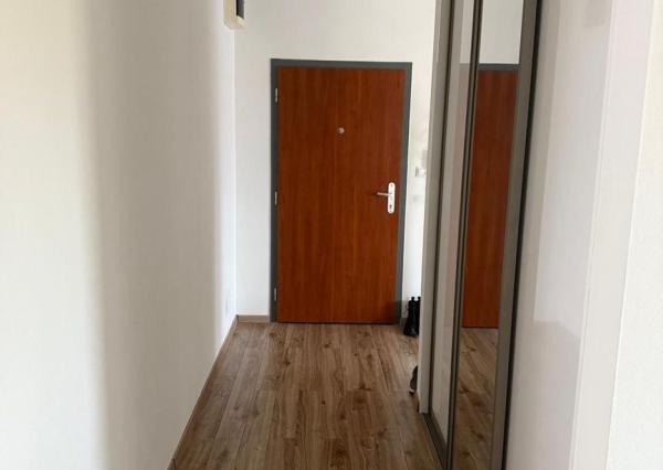 Priestranný 3-izbový byt s dvoma loggiami - Senec 