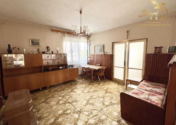 Rodinný dom v peknej ulici obce Veľká Maňa