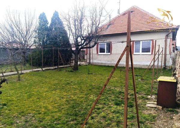 RODINNÝ DOM - HRUŠOVANY