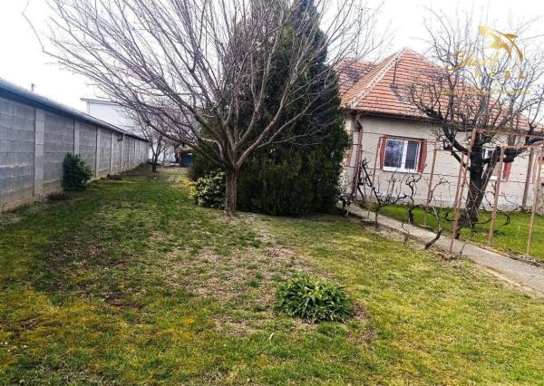 RODINNÝ DOM - HRUŠOVANY