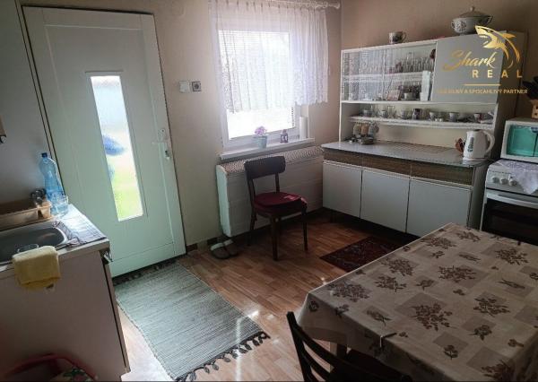 RODINNÝ DOM - HRUŠOVANY