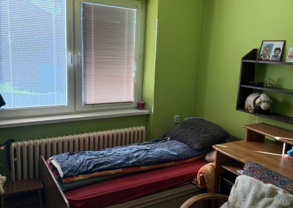 Na predaj starší 3-izbový rodinný dom Pezinok - Grinava