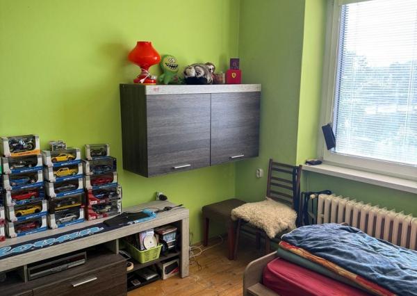 Na predaj starší 3-izbový rodinný dom Pezinok - Grinava