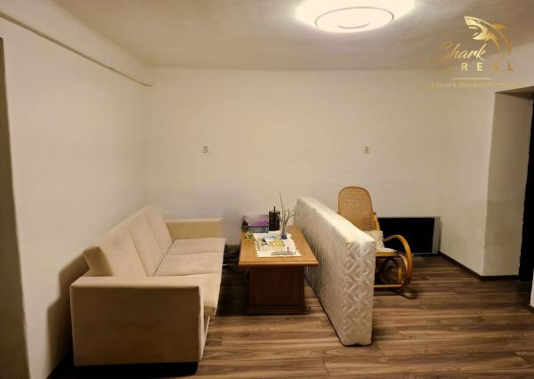 Priestranný dom so záhradou