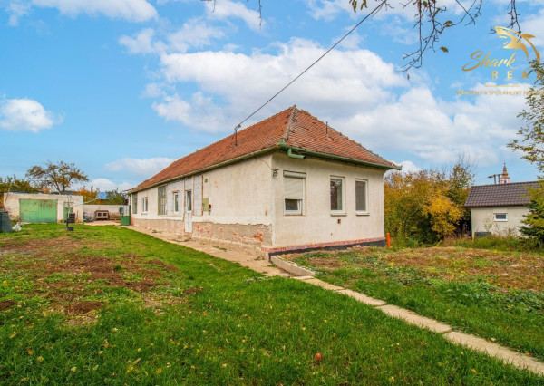 Nová cena! Vidiecky dom neďaleko Arboréta Mlyňany