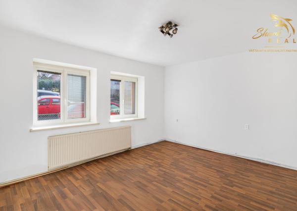 Exkluzívna cena! Príjemný rodinný dom neďaleko Zlatých Moraviec 