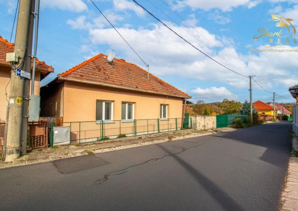 Exkluzívna cena! Príjemný rodinný dom neďaleko Zlatých Moraviec 