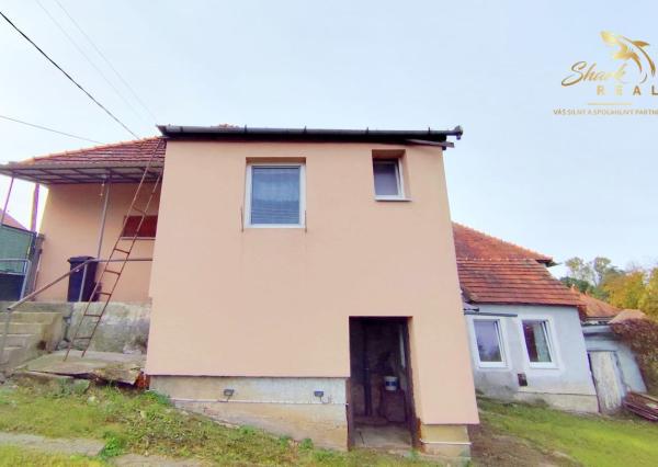 Exkluzívna cena! Príjemný rodinný dom neďaleko Zlatých Moraviec 