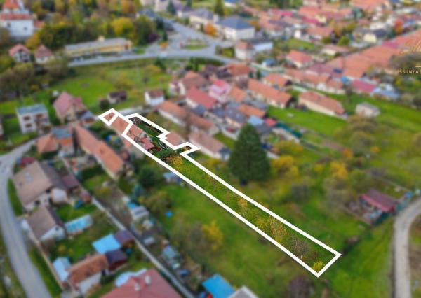 Útulný dom s nádhernou záhradou v krásnej prírode