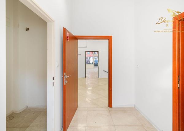 Obchodný priestor v srdci Piešťan – pripravený na vaše podnikanie