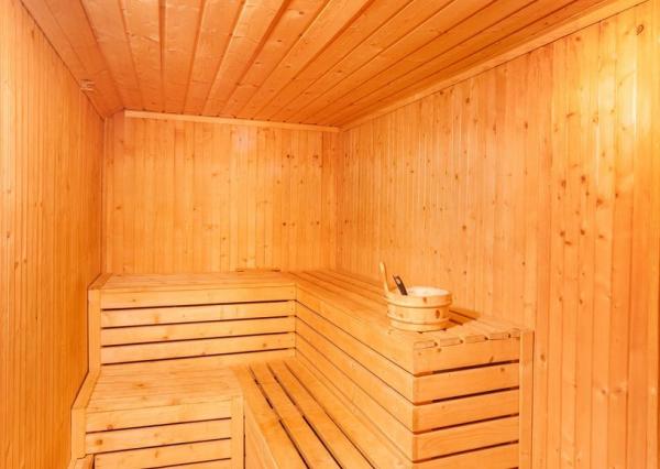 Útulná chata usadená v krásnom prostredí Štiavnických vrchov