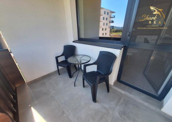 Prenájom krásneho, moderného 1-izbového bytu v tichej lokalite v Bytči