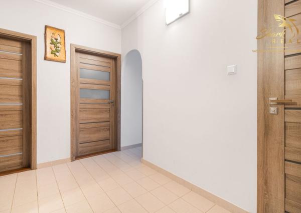 TOP lokalita, skvelá cena! Na predaj 3 izbový byt v Nových Zámkoch