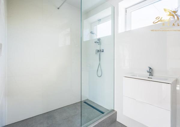 Priestranný 4-izbový byt po kompletnej rekonštrukcii