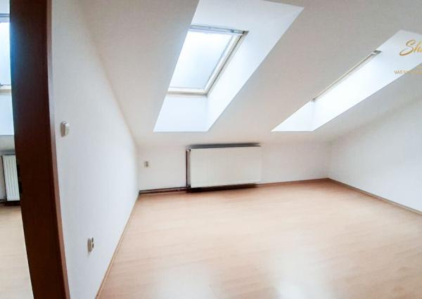 Prenájom 2-izbového bytu Vrbové