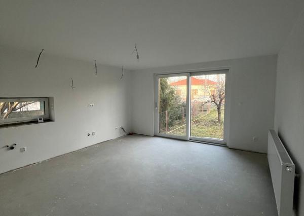 Predám priestranný 4-izbový dom po kompletnej vnútornej rekonštrukcii