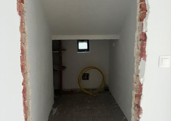 Predám priestranný 4-izbový dom po kompletnej vnútornej rekonštrukcii