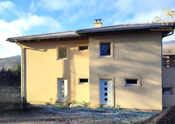 4 izbová novostavba v dvojdome neďaleko tajchu 