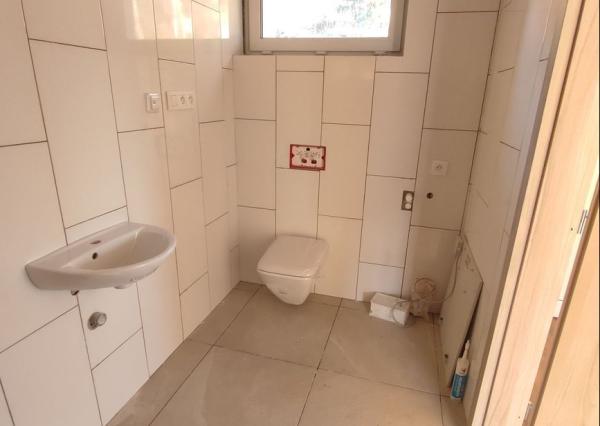 4 izbová novostavba v dvojdome neďaleko tajchu 