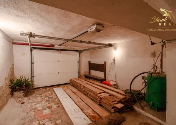 Na predaj unikátna vila v prestížnej časti Zlatých Moraviec