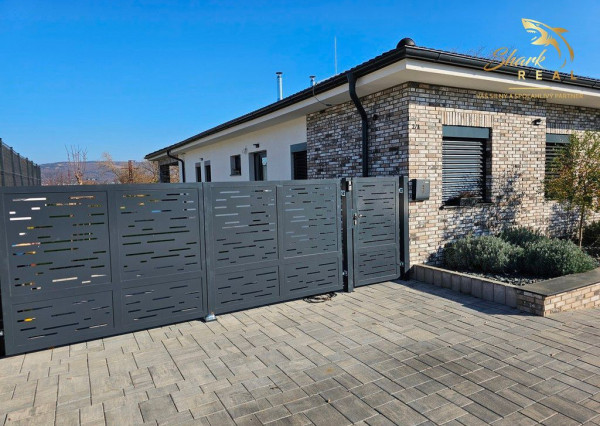 EXKLUZÍVNE NA PREDAJ: moderná 4-izbová novostavba v dvojdome v obľúbených Lužiankach pri Nitre. 