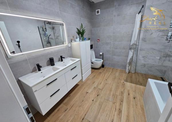 EXKLUZÍVNE NA PREDAJ: moderná 4-izbová novostavba v dvojdome v obľúbených Lužiankach pri Nitre. 