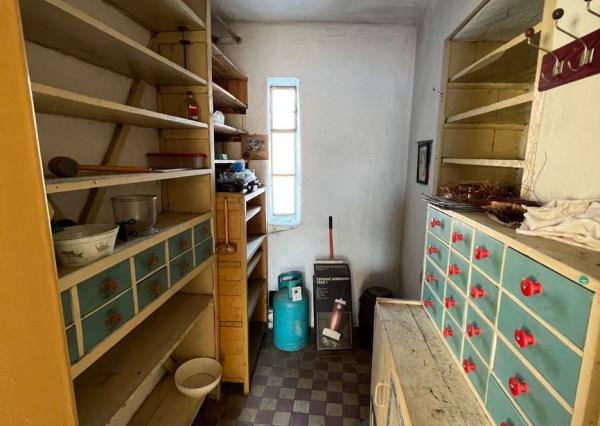 Rodinný dom s garážou a samostatnou chalupou