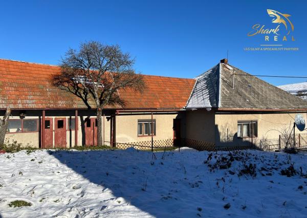Rodinný dom s garážou a samostatnou chalupou